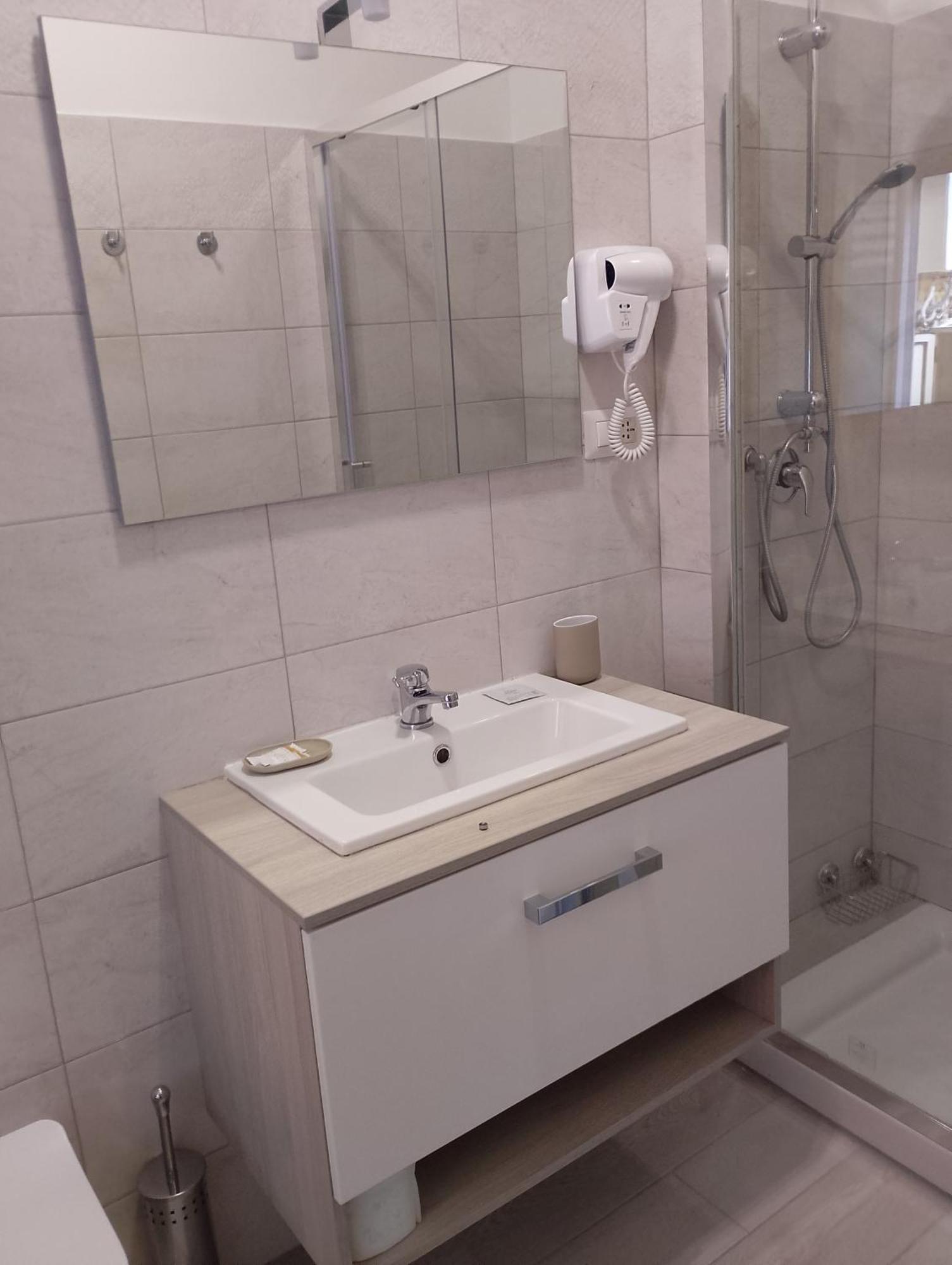 Camera Moderna Rom Zimmer foto